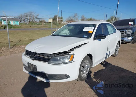 2014 Volkswagen Jetta 2.0L S from USA, damaged, VIN 3VW2K7AJ2EM301857